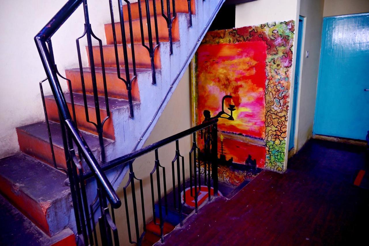 Banaras Rest House Varanasi Exterior photo