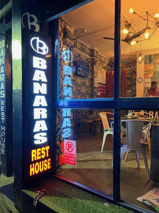 Banaras Rest House Varanasi Exterior photo